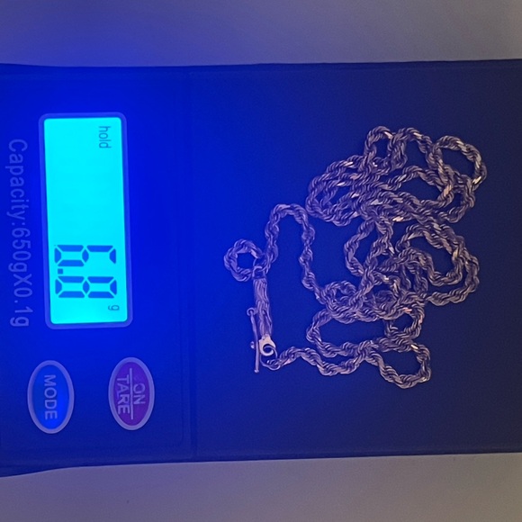 100% real 14k gold rope chain necklace 18”❤️ 6.8 grams. Not gold plated ❤️ - Picture 8 of 12